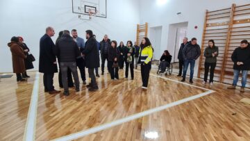 Școala Gimnazială ”Regina Elisabeta” Rădăuți, inclusă în proiectul ”EGGER adoptă o școală”