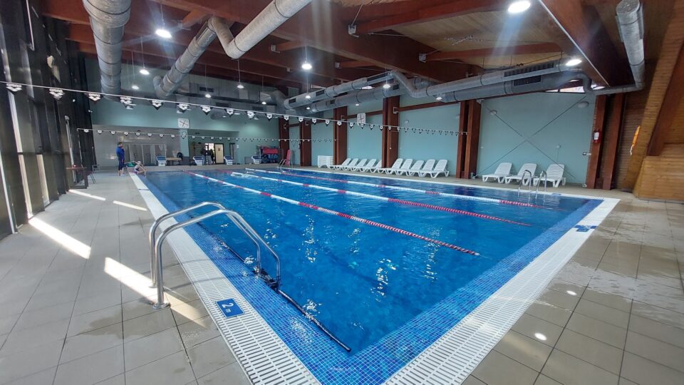 Complexul de Agrement „Nada Florilor” din Fălticeni și-a redeschis porțile după lucrări de modernizare