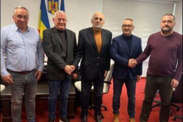 Contractul pentru implementarea sensurilor unice și fluidizarea traficului, semnat de Primăria Suceava cu o asociere de firme Contractul pentru implementarea sensurilor unice și fluidizarea traficului, semnat de Primăria Suceava cu o asociere de firme