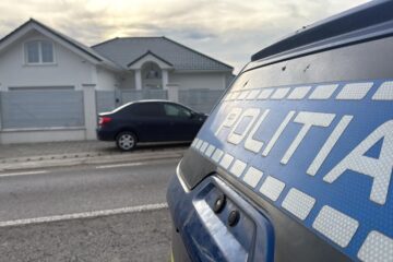 Percheziții la Primăria Dumbrăveni, și la domiciliul primarului și al secretarului, într-un nou dosar privind acte false pentru ucraineni și membri altor state foste URSS Percheziții la Primăria Dumbrăveni, și la domiciliul primarului și al secretarului, într-un nou dosar privind acte false pentru ucraineni și membri altor state foste URSS