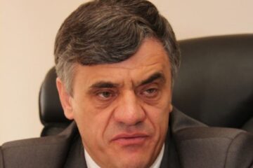 Primarul și secretarul de la Dumbrăveni au în locație, la domicilii, opt, respectiv nouă cetățeni străini