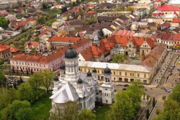 Haos urbanistic la Rădăuți: două PUZ-uri controversate și un PUG prelungit nelegal