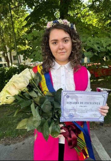 Iarina Căpușneac, ștefanista care impresionează cu vocea sa