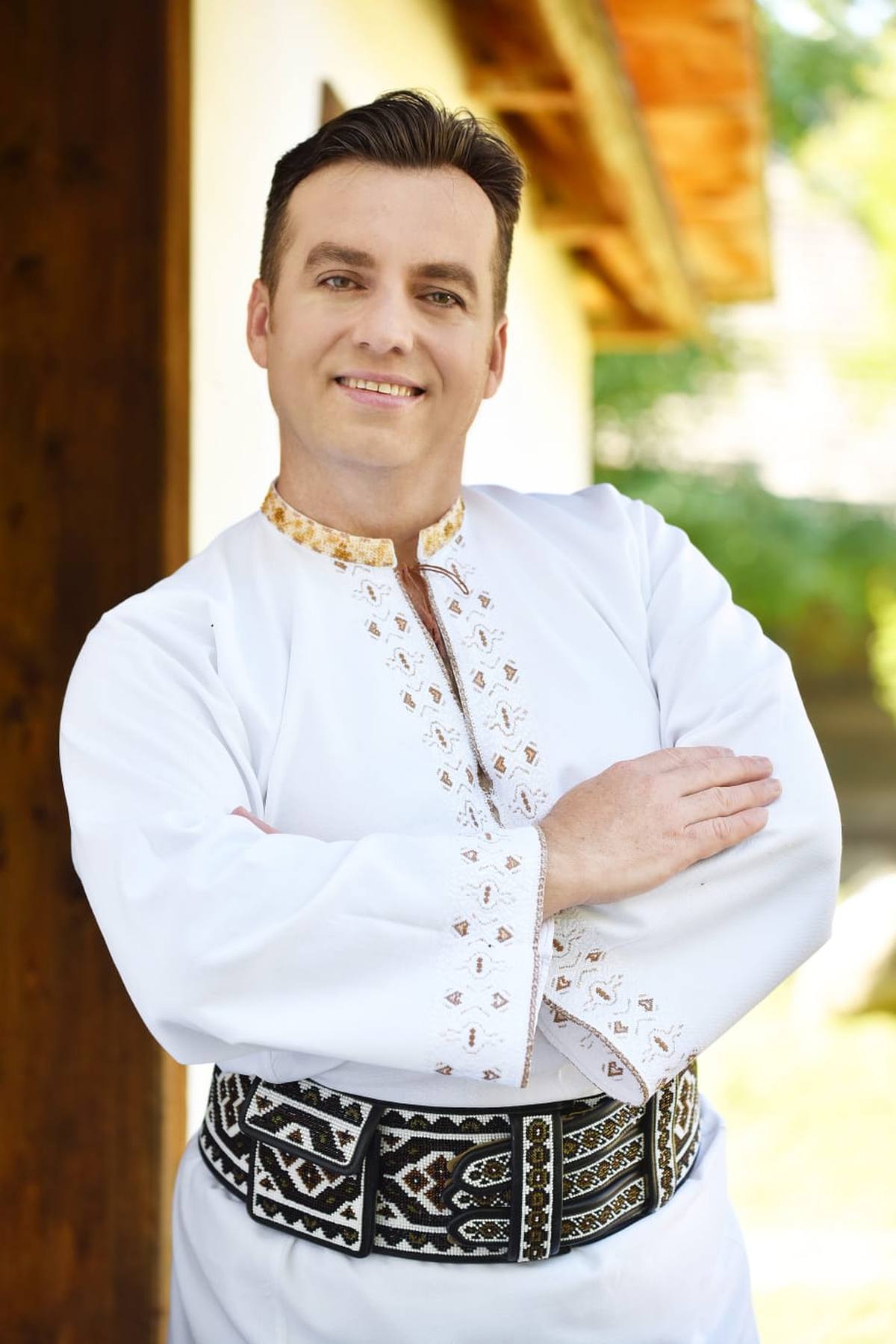 Solistul vocal Nicolae Vieru, primul doctor în ştiinţe ale educaţiei din cadrul Ansamblului Artistic ,,Ciprian Porumbescu” Suceava