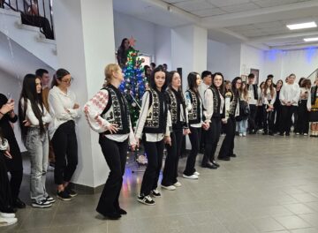 Zi de sărbătoare la Colegiul „Al. I. Cuza” Suceava