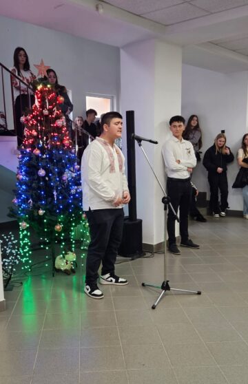 Zi de sărbătoare la Colegiul „Al. I. Cuza” Suceava