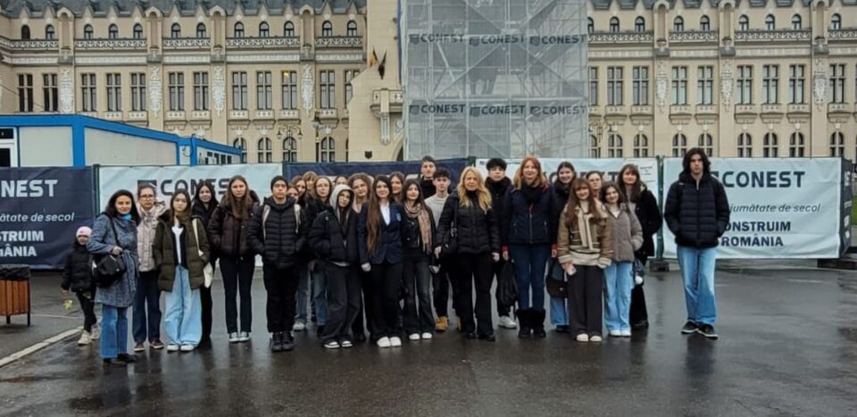 Rezultate bune pentru elevii Colegiului „Eminescu”, la Iași, la un concurs de limbă engleză