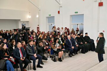 Ziua Bucovinei a fost sărbătorită „Cu dragoste de neam și țară” în orașul Vicovu de Sus