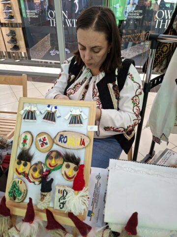 Târgul Meșterilor Populari din Bucovina s-a deschis la Shopping City Suceava