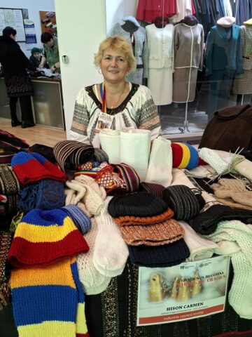 Târgul Meșterilor Populari din Bucovina s-a deschis la Shopping City Suceava