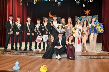 Gala Bobocilor, a Bucovinei și a Premianților, la Colegiul ,,Andronic Motrescu” din Rădăuți