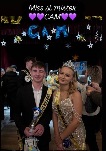 Gala Bobocilor, a Bucovinei și a Premianților, la Colegiul ,,Andronic Motrescu” din Rădăuți