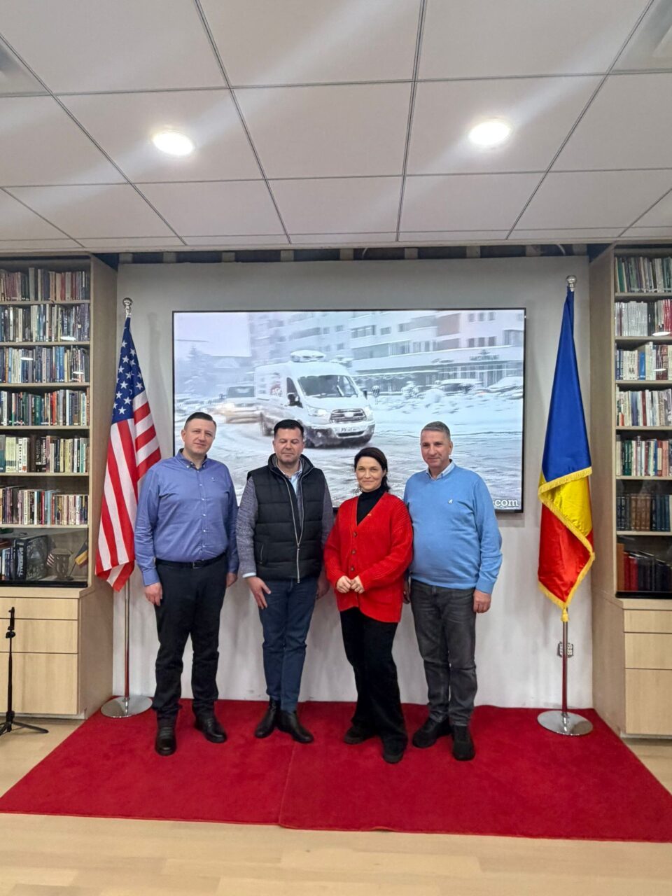 Delegația Sucevei, condusă de viceprimarul Daniel Ungurian, primită cu brațele deschise de reprezentanții comunităților românești din America