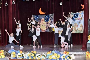 Gala Bobocilor, a Bucovinei și a Premianților, la Colegiul ,,Andronic Motrescu” din Rădăuți