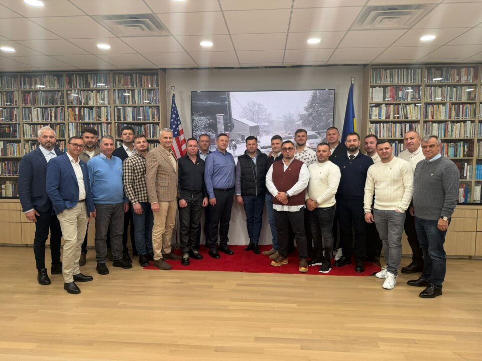 Delegația Sucevei, condusă de viceprimarul Daniel Ungurian, primită cu brațele deschise de reprezentanții comunităților românești din America