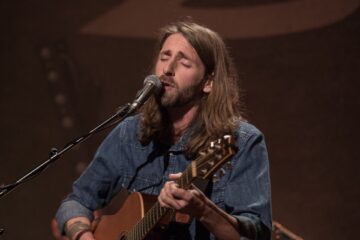 Bartleby, cântărețul francez invitat, miercuri, la după-amiezile francofone la Suceava