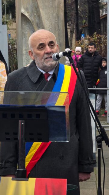 Primarul de Suceava, Vasile Rîmbu, face apel la unitate, încredere și responsabilitate, „zi de zi”, „nu doar la sărbători”