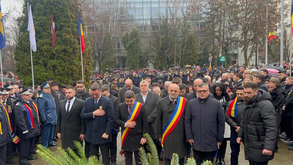 Primarul de Suceava, Vasile Rîmbu, face apel la unitate, încredere și responsabilitate, „zi de zi”, „nu doar la sărbători” Primarul de Suceava, Vasile Rîmbu, face apel la unitate, încredere și responsabilitate, „zi de zi”, „nu doar la sărbători”