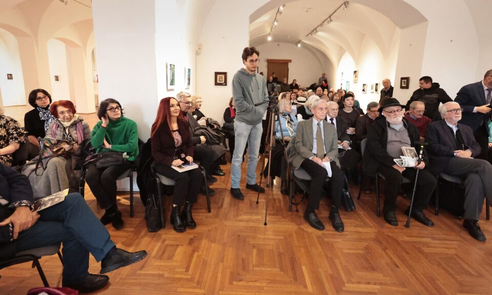 Scriitoarea Angela Furtună, o nouă apariție într-o antologie importantă a literaturii române