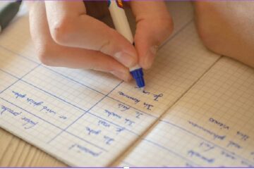 Lacunele mari și neatenția, printre cauzele rezultatelor jalnice de la simularea la matematică