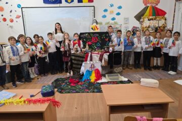 România în inima copiilor – activități dedicate Zilei Naționale la Liceul Teoretic „Iorgu Vârnav Liteanu” din Liteni