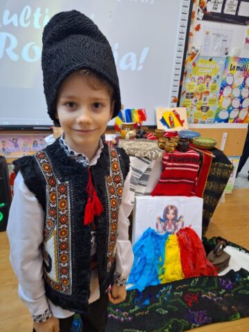 România în inima copiilor – activități dedicate Zilei Naționale la Liceul Teoretic „Iorgu Vârnav Liteanu” din Liteni