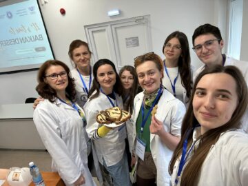 Elevi și profesori ai Colegiului Tehnic „Mihai Băcescu” și partenerii lor din Turcia, Grecia și Croația au învățat să mănânce dulciuri și să vorbească dulce