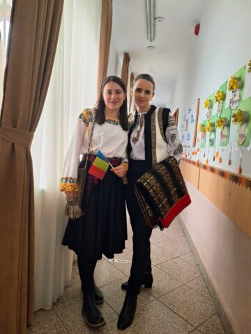 România în inima copiilor – activități dedicate Zilei Naționale la Liceul Teoretic „Iorgu Vârnav Liteanu” din Liteni