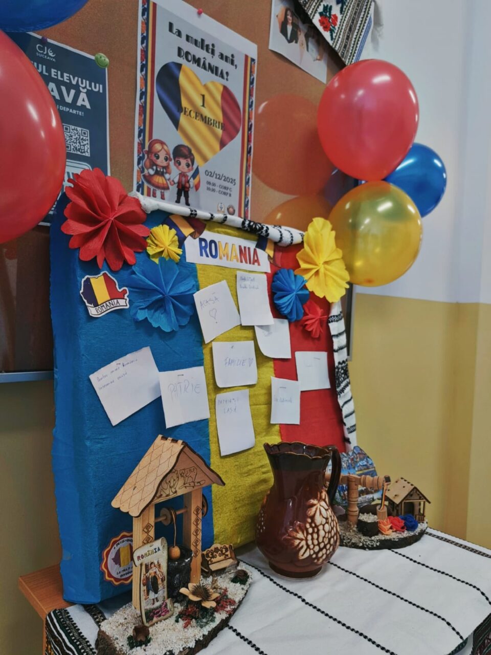 Tricolor, tradiție și unitate: Ziua Națională celebrată de elevii CȘE la Liteni