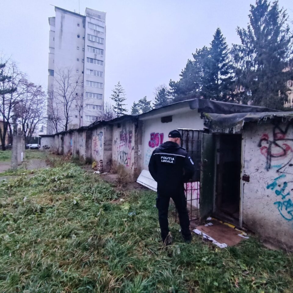 Alte 10 garaje urmează să fie demolate în Suceava, pe strada Mărășești