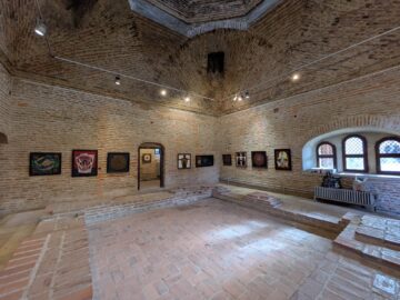 „Miez”, expoziție semnată de Oana Ruxandra Hrișcă, la București