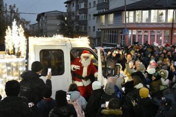 Caravana lui Moș Crăciun vine în Suceava pe 5 decembrie