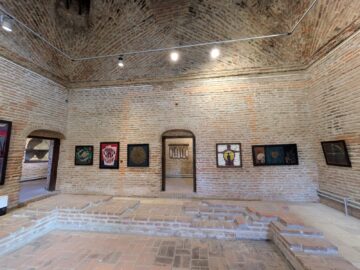 „Miez”, expoziție semnată de Oana Ruxandra Hrișcă, la București