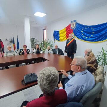 13 cupluri de aur din comuna Ipotești, premiate de conducerea Primăriei