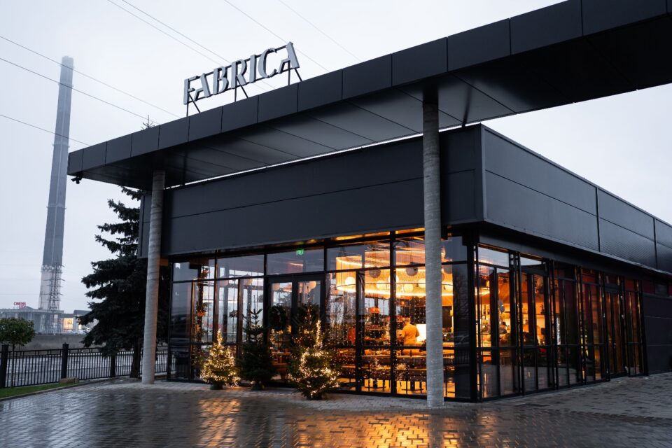 „FABRICA. Cucina & Bottega”, la ceas aniversar. Un an de la deschidere, în Suceava