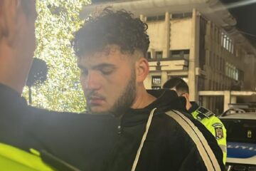 Urmărit național, prins la Suceava după ce a lovit o mașină în timp ce conducea băut și fără permis