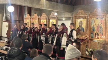 Colinde bucovinene pentru români din Germania din partea grupului “Ai lui Ștefan, noi oșteni” din Vicovu de Sus