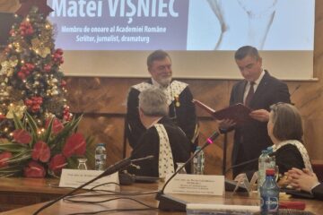 Maestrul Matei Vișniec a devenit Doctor Honoris Causa al Universității „Alexandru Ioan Cuza” și cetățean de onoare al Iașiului Maestrul Matei Vișniec a devenit Doctor Honoris Causa al Universității „Alexandru Ioan Cuza” și cetățean de onoare al Iașiului