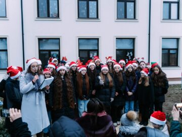Deschiderea parcului „Brăduțul” din Moldovița, de Moș Nicolae
