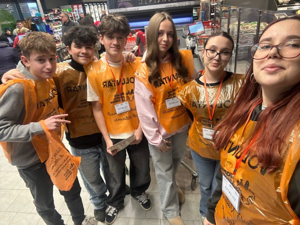 Sucevenii, din nou exemplu de solidaritate: peste 9 tone de alimente donate în trei zile