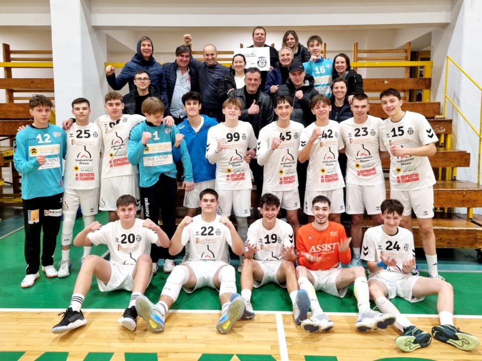 Handbaliștii juniori pregătiți de Ion Tcaciuc sunt lideri în campionat