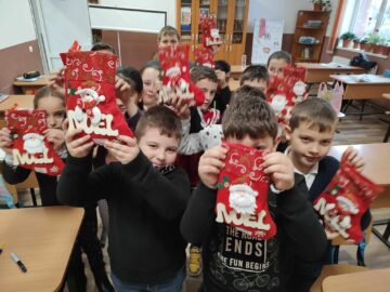 „Rețeaua Prieteniei” – Scrisori care unesc copiii din România, la Liceul Teoretic „Iorgu Vârnav Liteanu” din Liteni