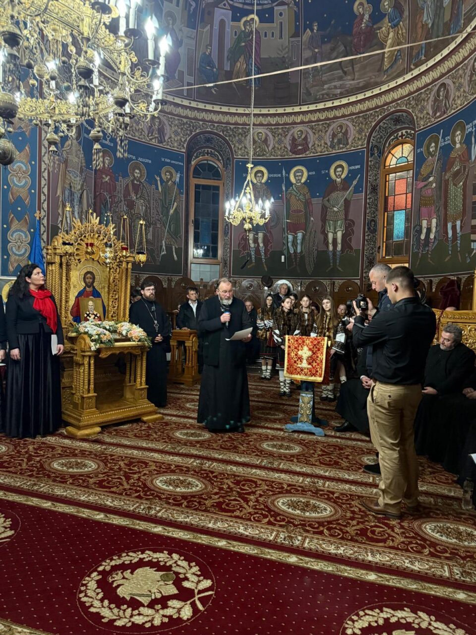 Centenarul Parohiei „Sfântul Nicolae” – Sadova: Un veac de credință și comuniune Centenarul Parohiei „Sfântul Nicolae” – Sadova: Un veac de credință și comuniune