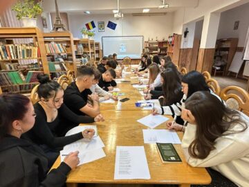 Omagiu lui Nicolae Labiș, la Liceul Teoretic „Iorgu Vârnav Liteanu” din Liteni: Literatura care unește generații