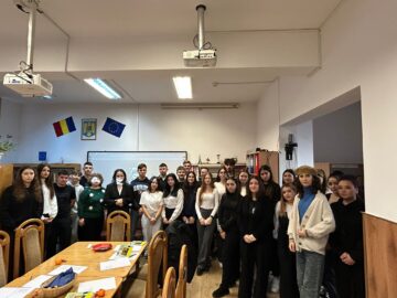 Omagiu lui Nicolae Labiș, la Liceul Teoretic „Iorgu Vârnav Liteanu” din Liteni: Literatura care unește generații