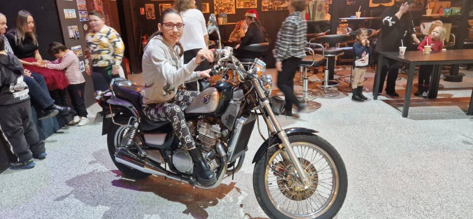 Copiii de la Complexul „Blijdorp – O nouă viață” au primit cadouri din partea Clubului Thracvm Suceava