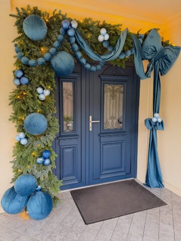 Queen Concept Flowers: Brazi de închiriat, decorațiuni spectaculoase și amenajări de Crăciun