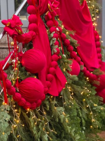 Queen Concept Flowers: Brazi de închiriat, decorațiuni spectaculoase și amenajări de Crăciun