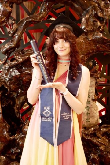 Performanță la celălalt capăt al lumii: o suceveancă este șefă de promoție la masterat în Malaezia