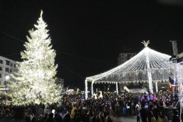 Programul evenimentelor din Târgul de Crăciun din centrul Sucevei, până în Ajun